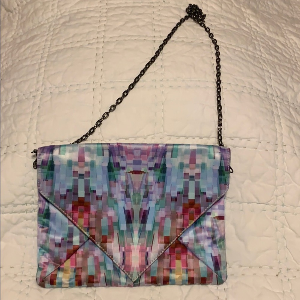 Echo shoulder bag or clutch
